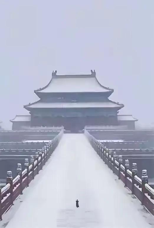 你认为历史上谁最合适站在这里