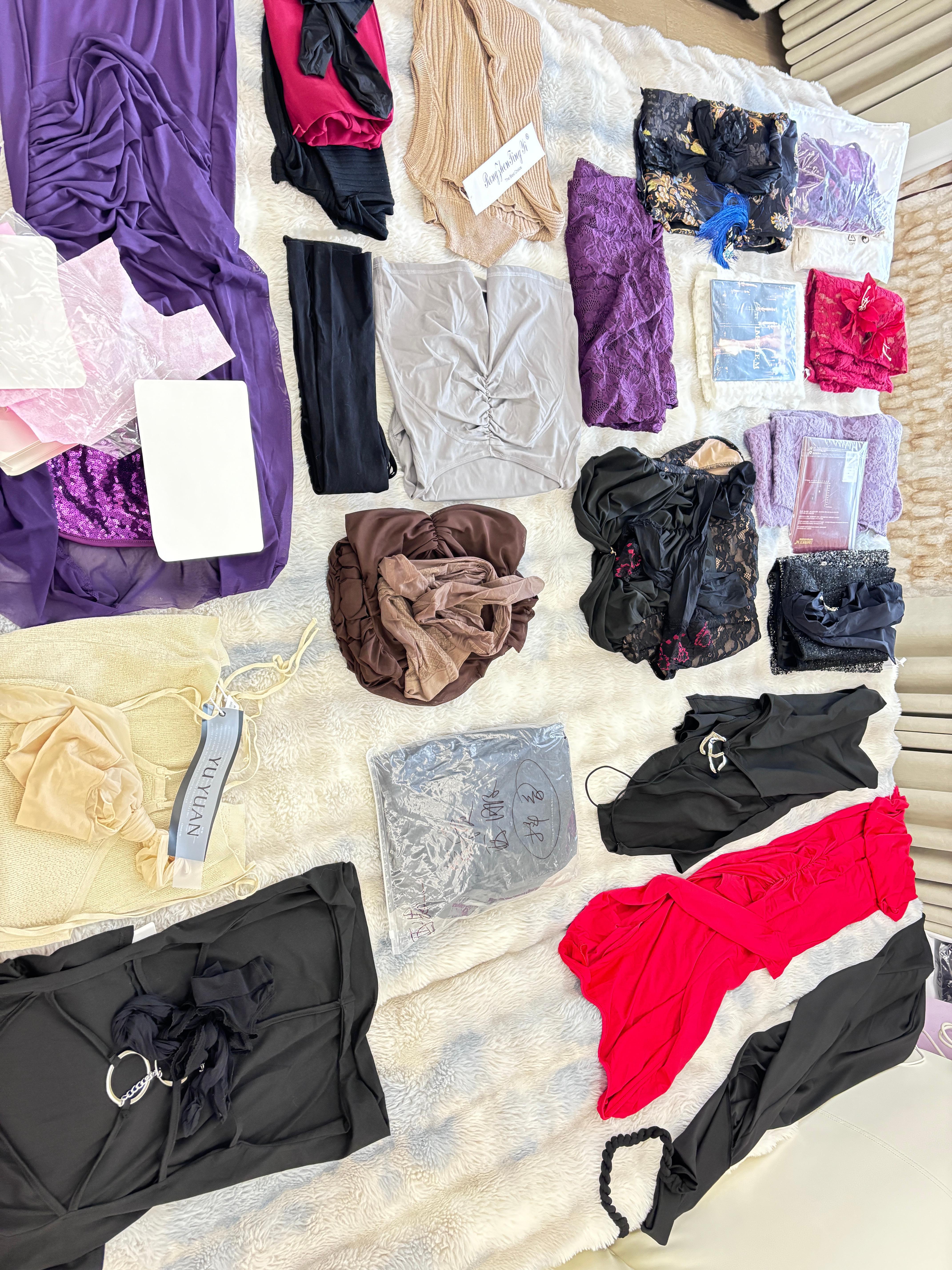 收拾的整整齐齐 但是也免不了我要把它们丢掉的命运 济南·汉峪金谷