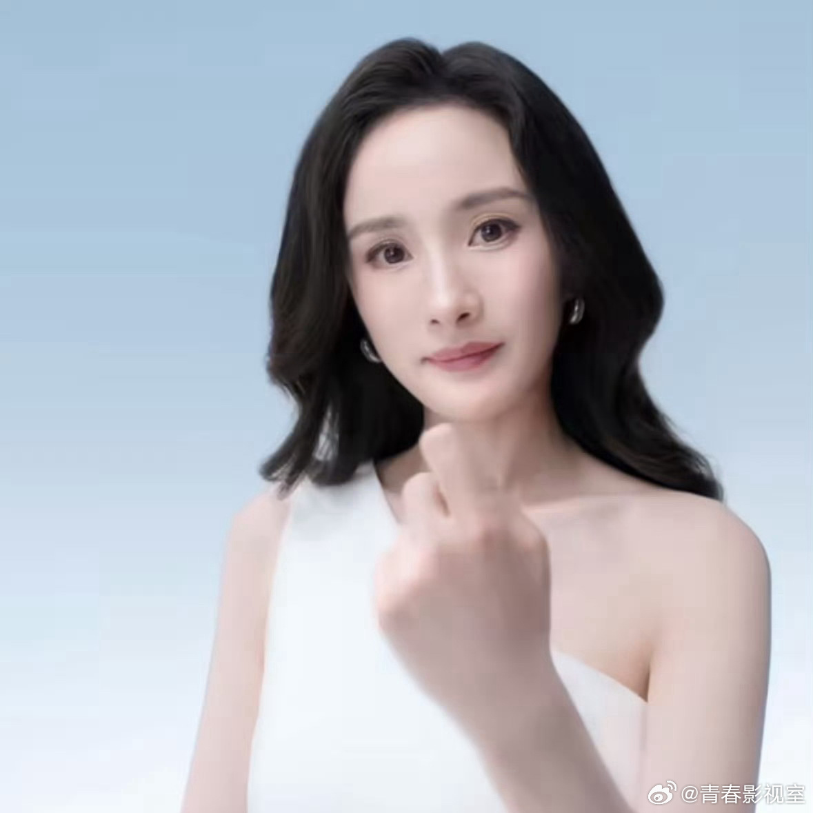 这是一种什么新鲜广告风格？杨幂 刘诗诗 杨紫 ​​​