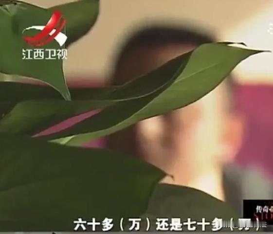 北京，李明因朋友张伟欠他110万无法偿还，而意外收获了一辆价值200万的途锐豪车
