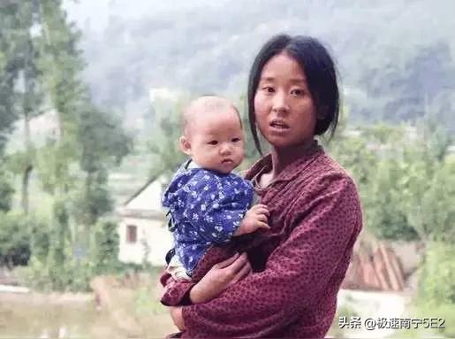 生米煮成熟饭。
大集体那会儿，村里有户姓李的地主，家中有四个儿子。大儿子、二儿子