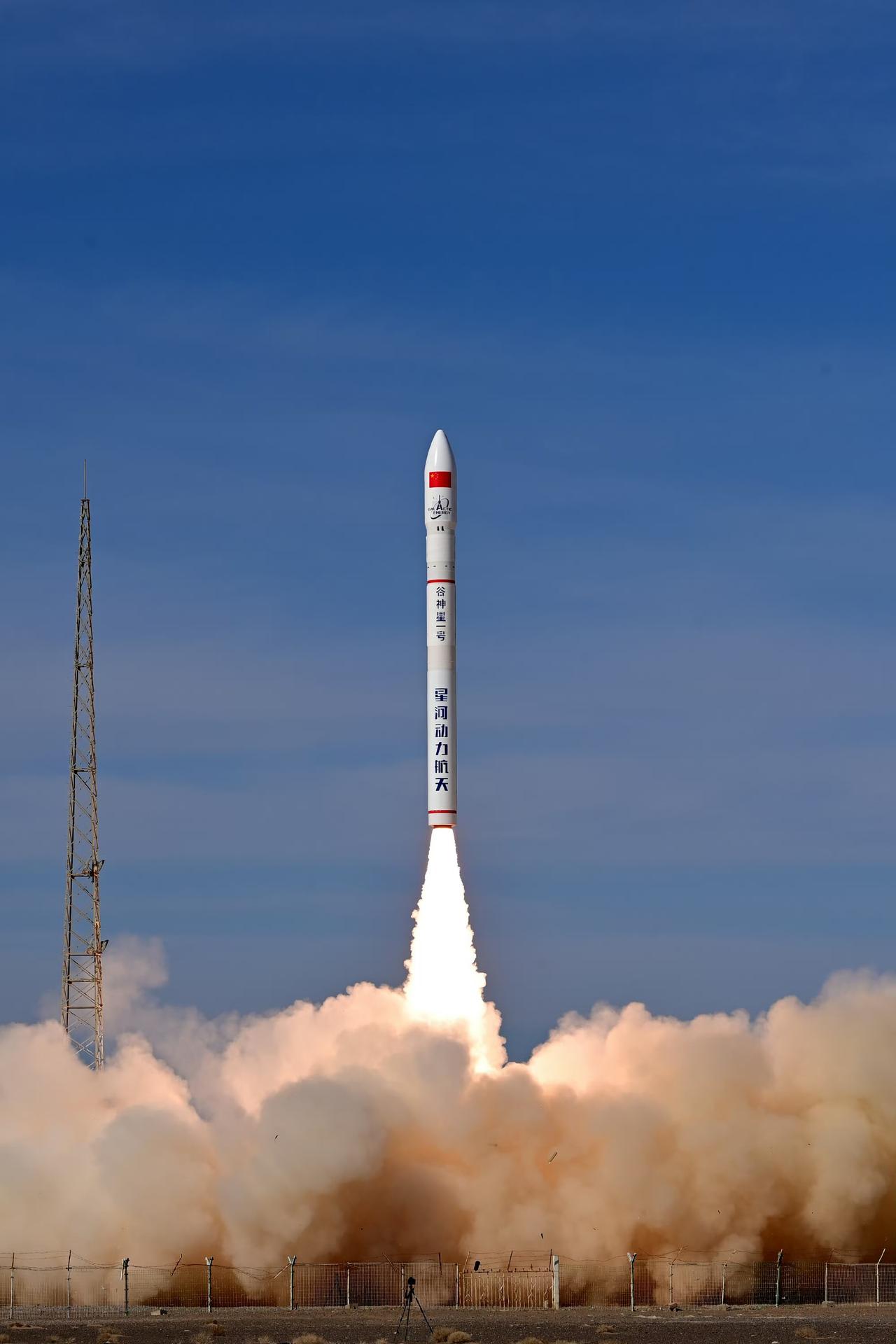 航天商业，军工，脑机接口今天都是放量的，邵阳液压，海兰信，和顺电气，乾照光电，航