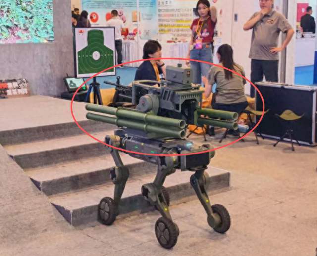 国产“机器獒”背上，直接安了个武器库，一旦开火后坐力能顶住？