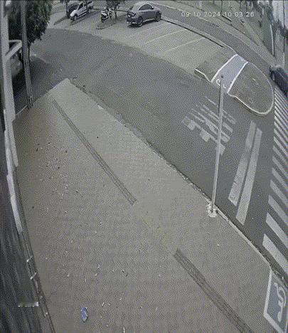人仰
马翻