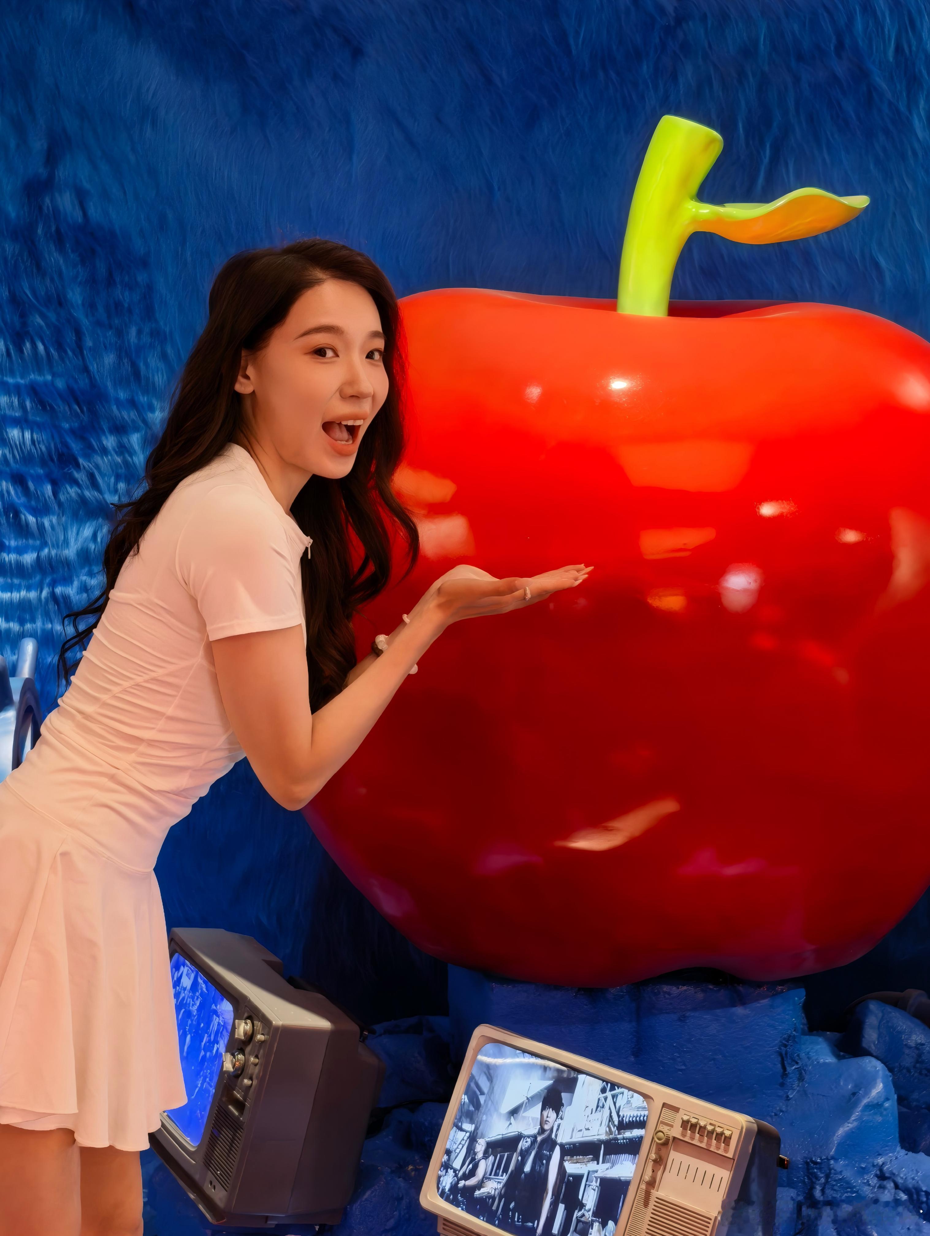 华果OV，四家旗舰盲评，2X人像 vivo X300 Ultra/OPPO Fi