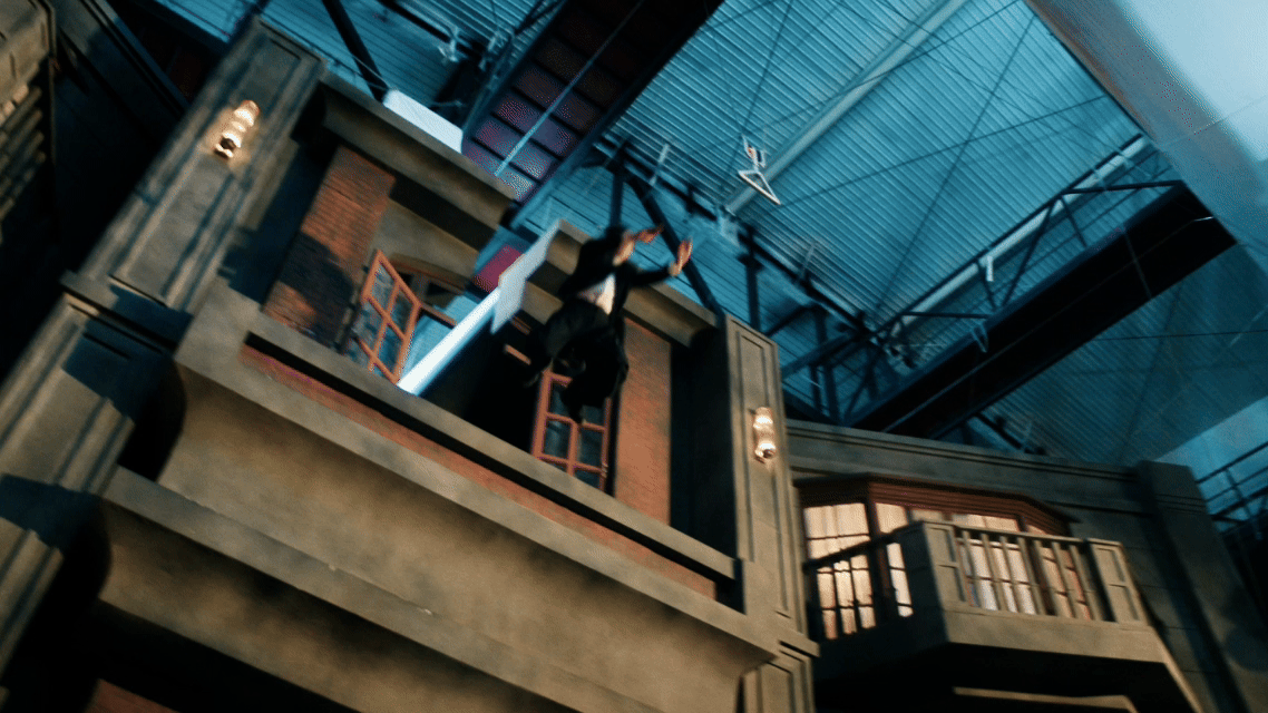 谢霆锋打戏好利落 真的太会选代言人！谢霆锋利落气质，完美契合荣耀 Magic V