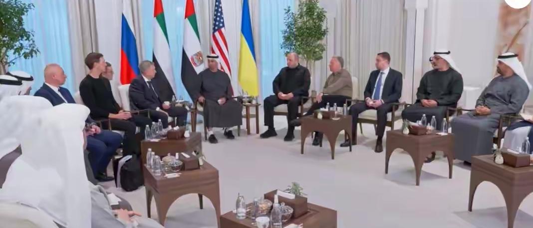 美俄乌三方频频直接会谈，被晾在一边的欧盟绷不住了