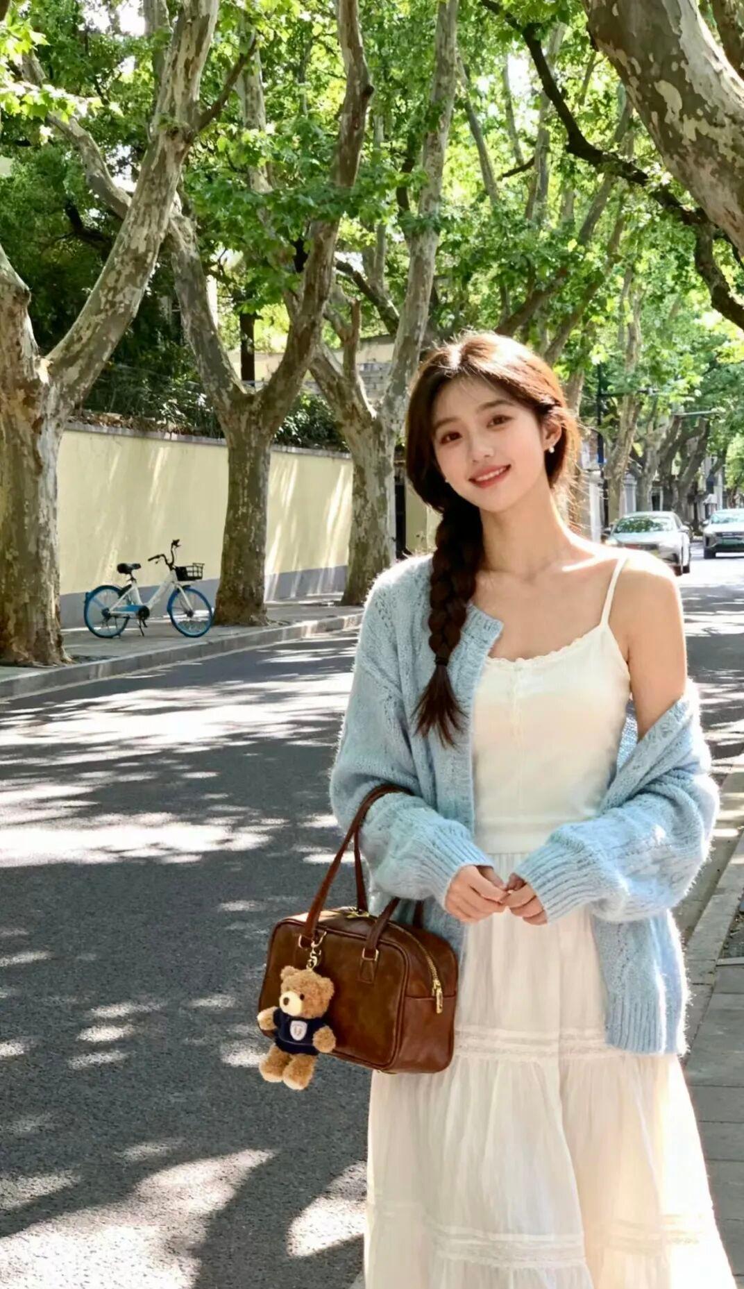 人到中年，快乐有了不一样的定义。年轻时追求拥有更多，中年才懂敢输、能放才是真快乐