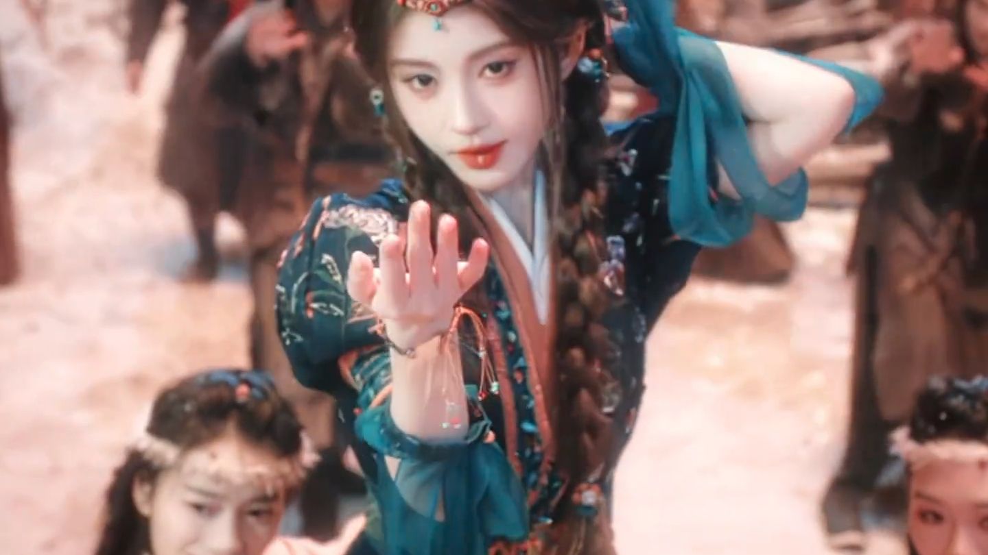 跟着鞠婧祎学会“抓大放小”，你也能逆袭顶级氛围感美女 #鞠婧祎 #变美 #变美干货 #女生变美 #女