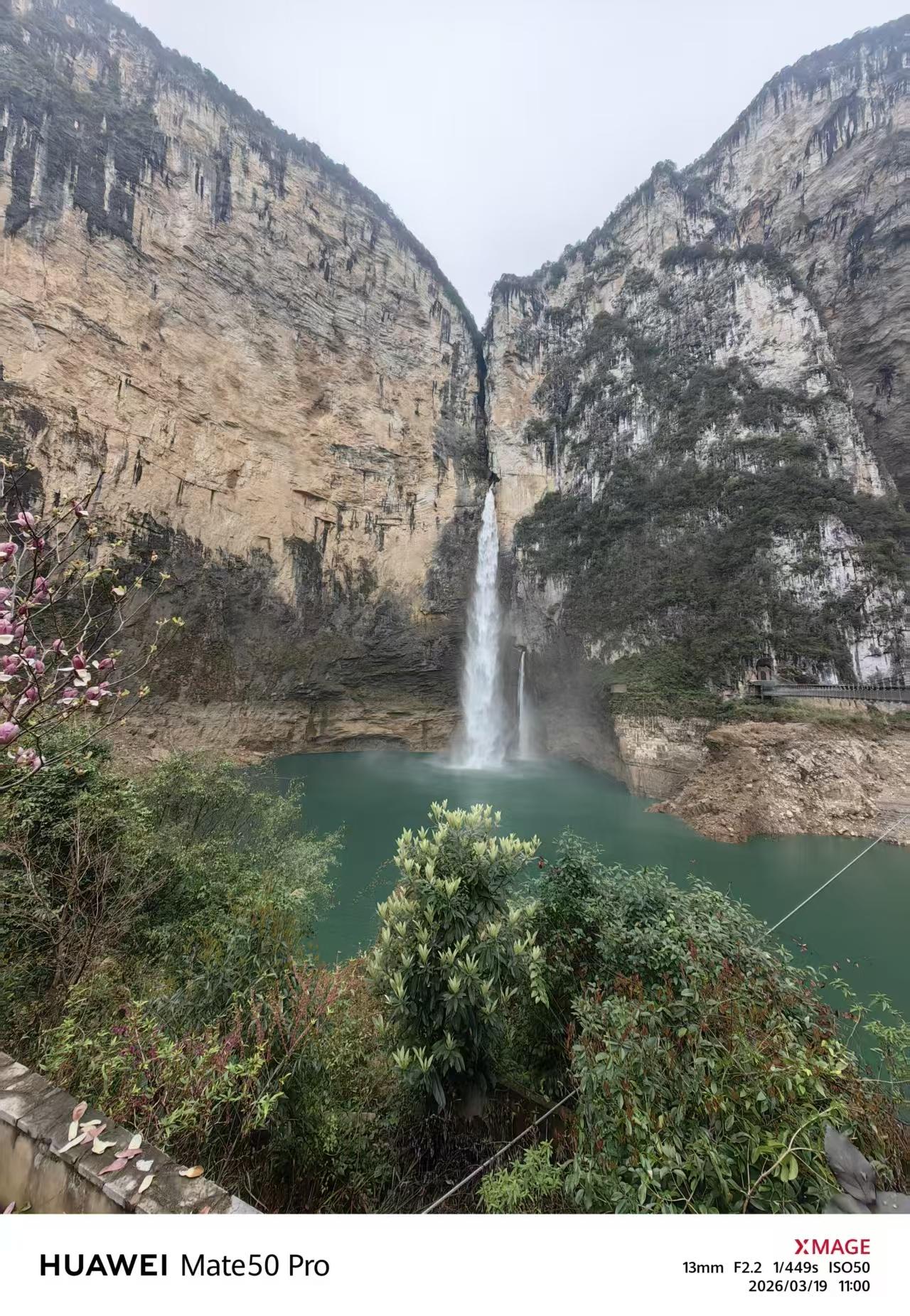 太像蝴蝶了！这是哪的美景，我想去游一下。