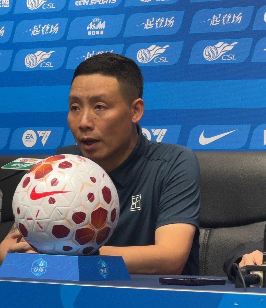 深圳新鹏城 《赛后声音：陈涛主动揽责并向球迷致歉》 主教练总结比赛情况：比赛很遗