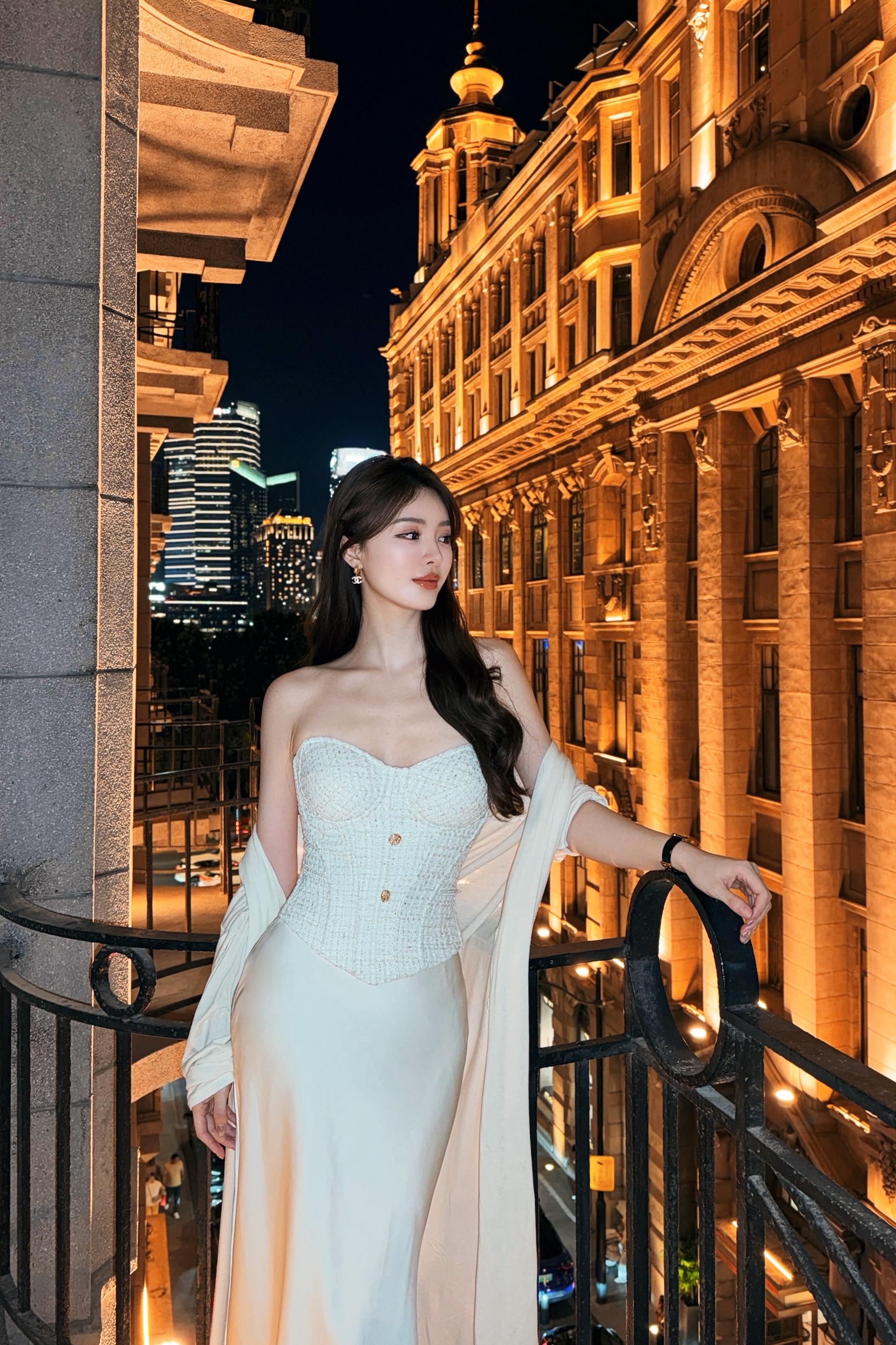 告诉服务员不用打包了 我已经开始装了。拍照惊艳