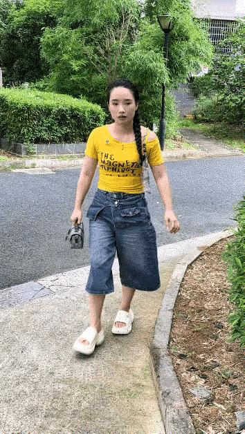 这夫妻俩太搞笑了，一个等死，一个等吃席，