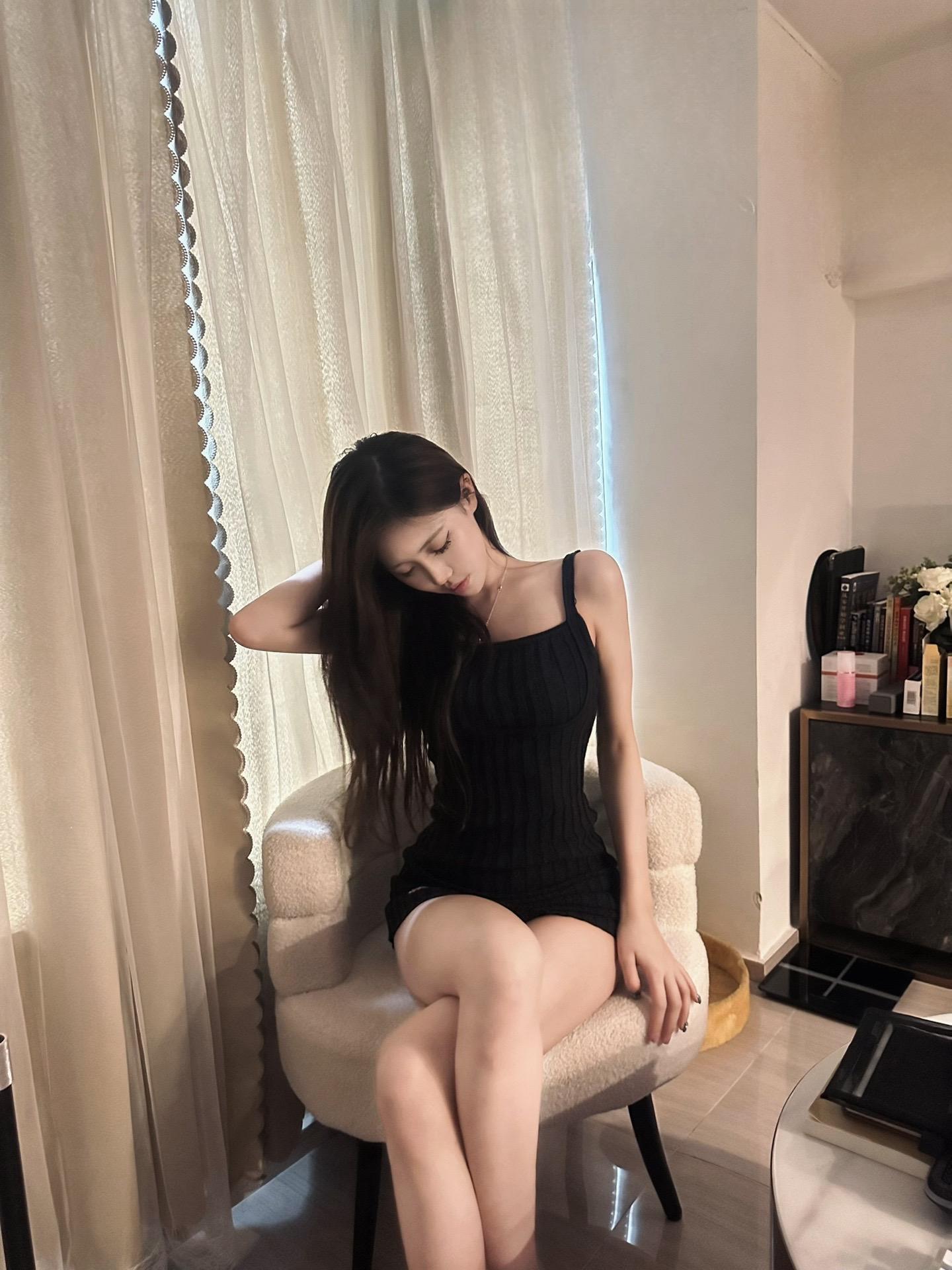 理智在感觉面前什么也不是。