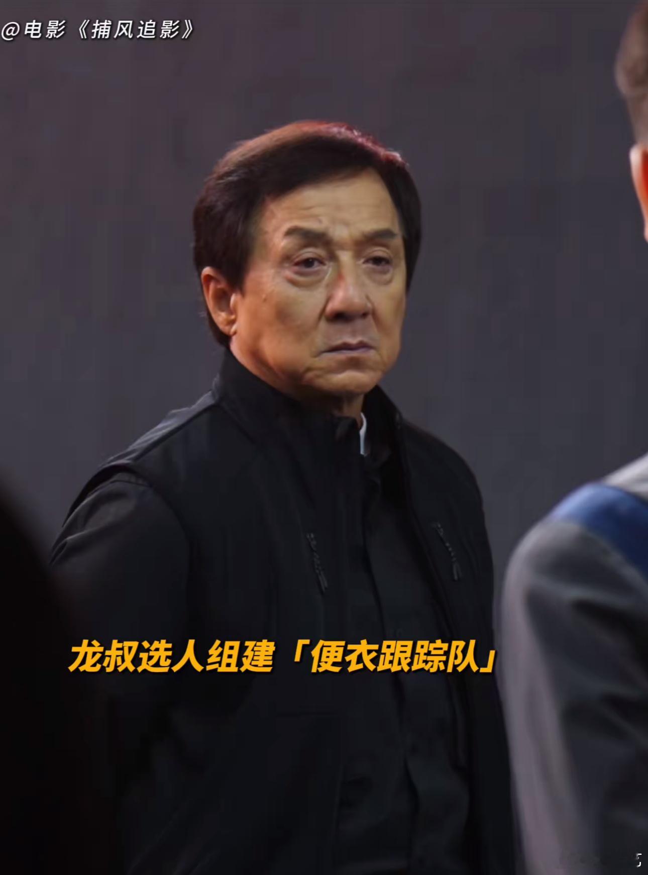AI没法替代的一个警种居然真的有人可以48个画面同时看还能看出端倪。。。我两个同
