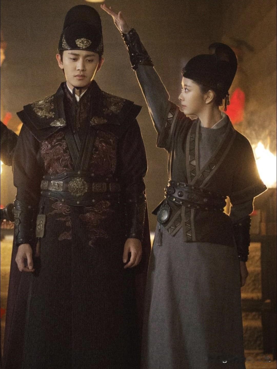 谭松韵真是演员界的宝藏。在《蜀锦人家》里，34岁的她演17岁少女毫无违和感，彻底