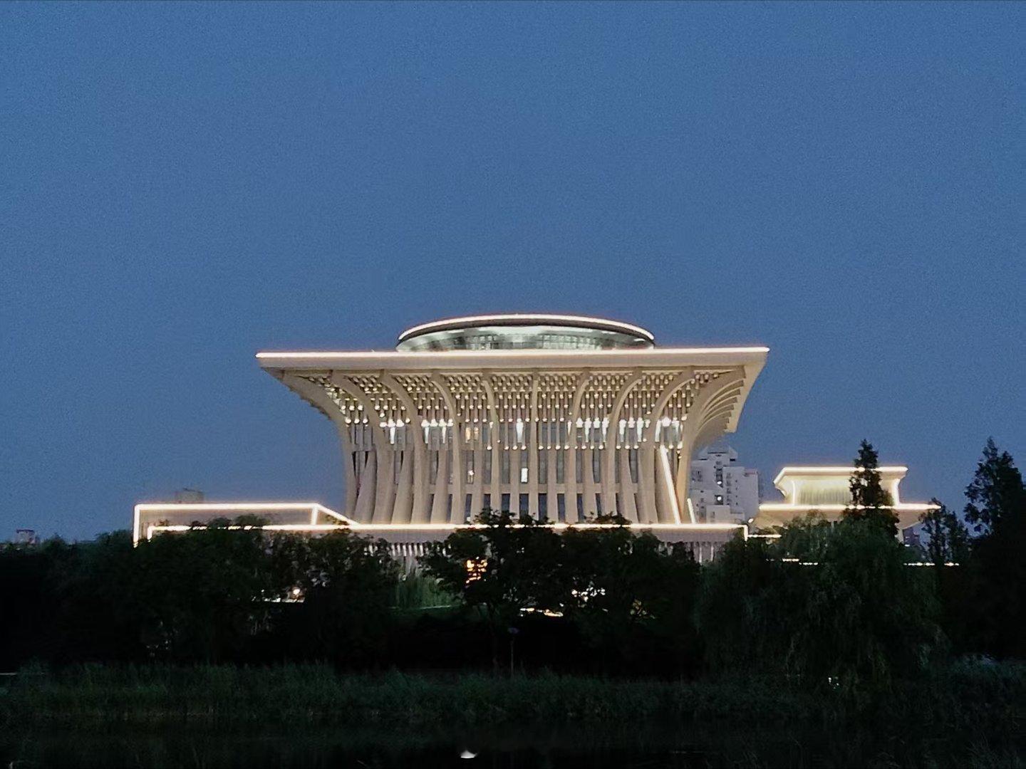 人在秋天，秋在人间～ ​​​