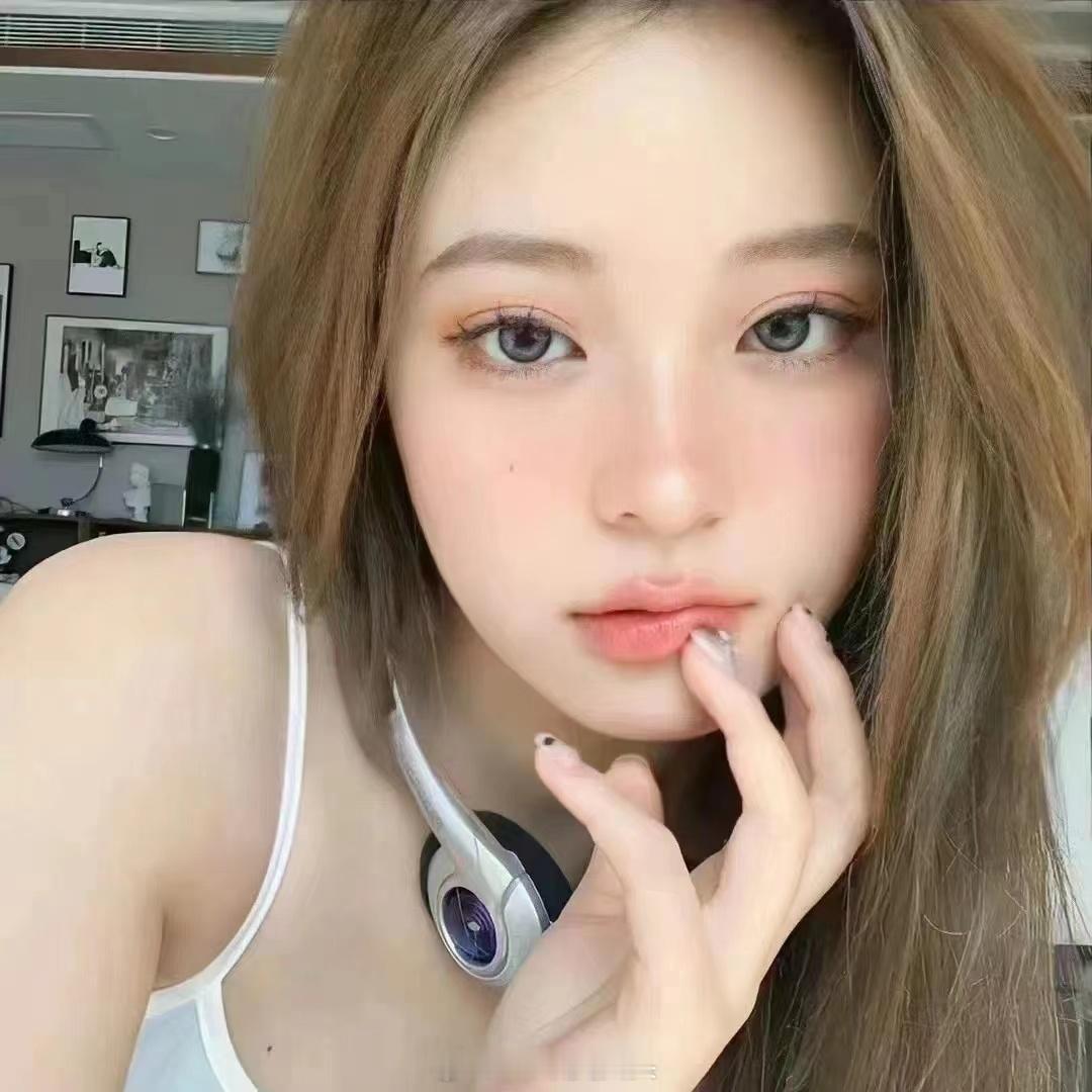 清库存#女生头像[超话]# ​​​