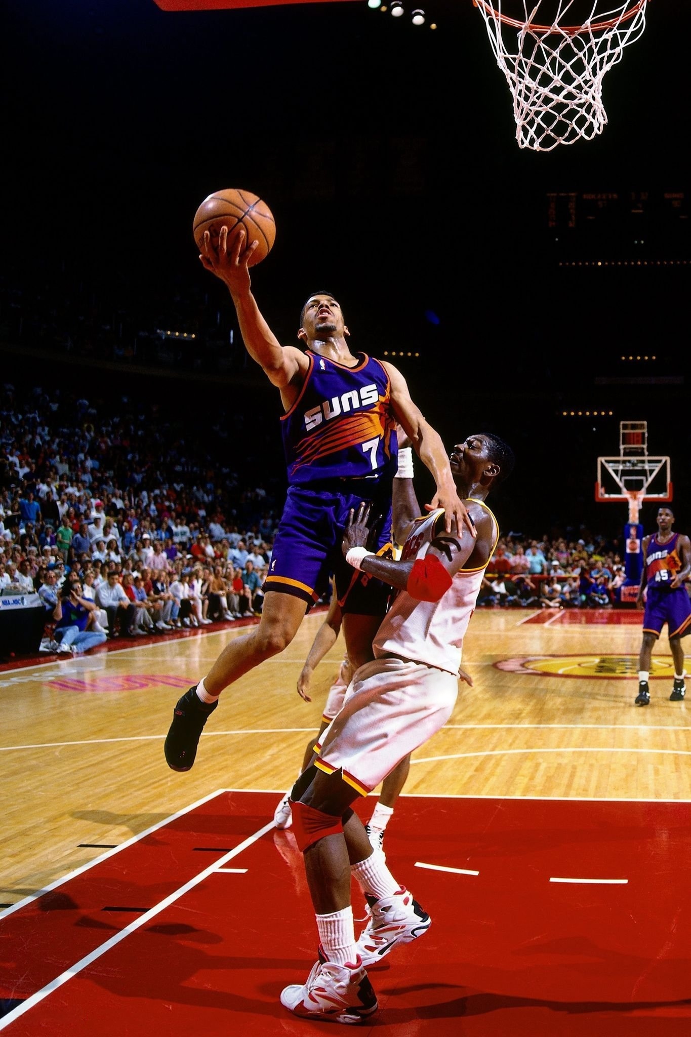 Kevin Johnson 压着大梦上篮 