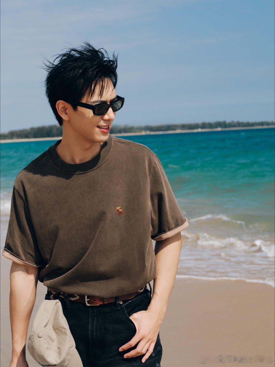 李现代言af小麋鹿 lx李现 因为欢喜，为你担忧，唯愿你前路坦荡，获尽你应得的万