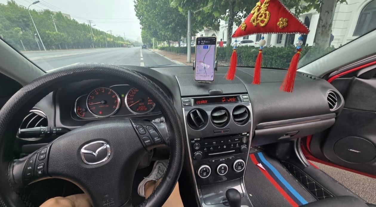 买车买顶配的人多吗汽场全开 如果是我自己买车，我会直接选择顶配。我平时经常自驾回