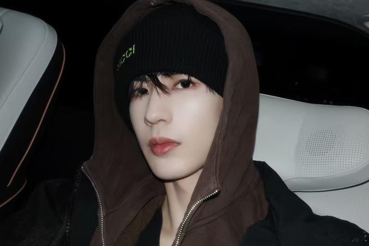 张凌赫 让其他演员先拍完 把方便留给别人，把辛苦留给自己，这格局太绝了！ 