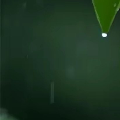 晚风幽影，黄昏旖旎，云朵羞红，城中人恣意！这一幅安静又平和的画卷，不就是我们一直