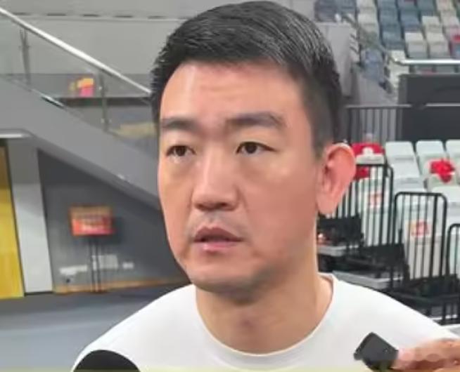 王博：大家昨天把心里话说了出来，今天我们一定会拼到最后6月2日讯 今晚CBA总决