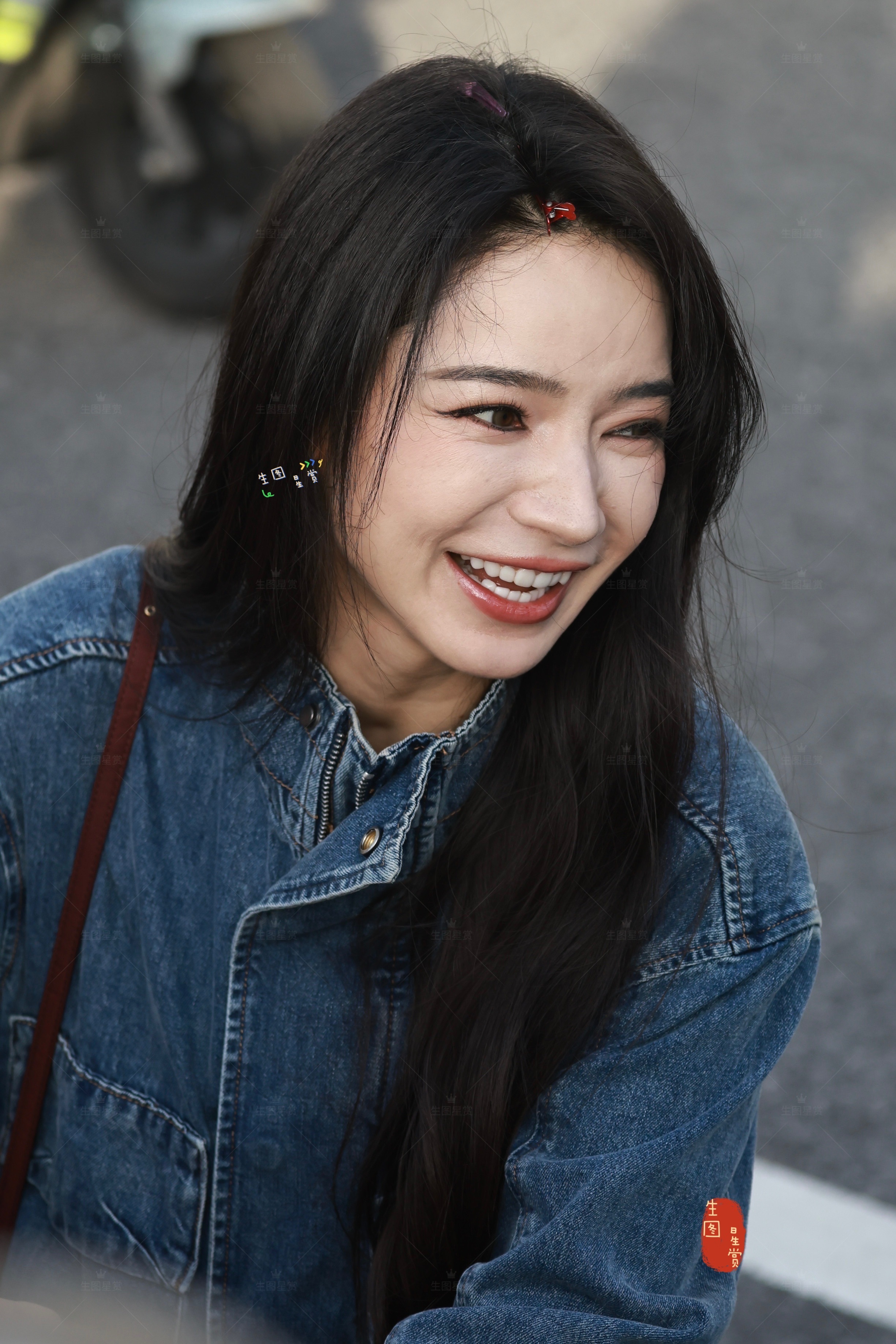 牛仔风的代斯，亲和贴贴的姐姐代斯260404浪姐上班乘风2026