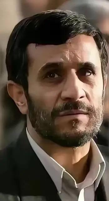 伊朗传来的消息！

4月24日，伊朗军队总司令哈塔米在社交媒体上放话了，说伊朗军