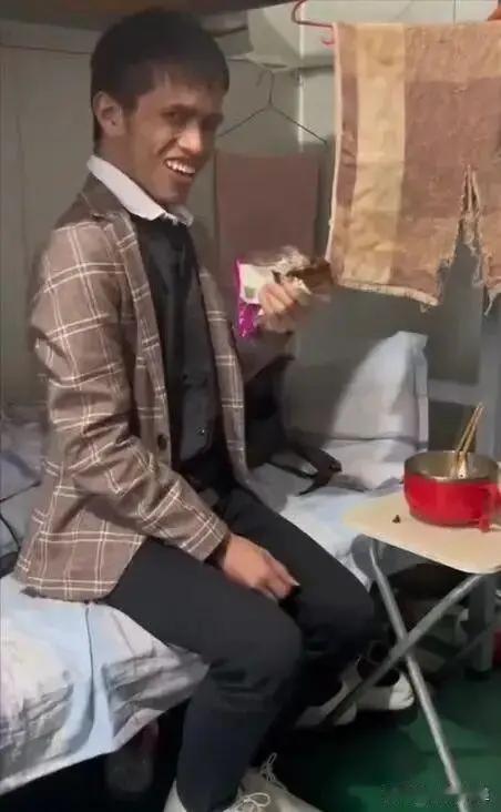又一个苦命的人，被生活无情的带走了，你可能认识他，他叫彭仕运，贵州安顺普定县人，