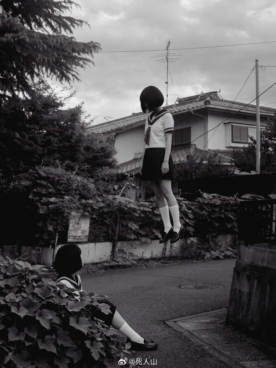 THE GIRL ​​​