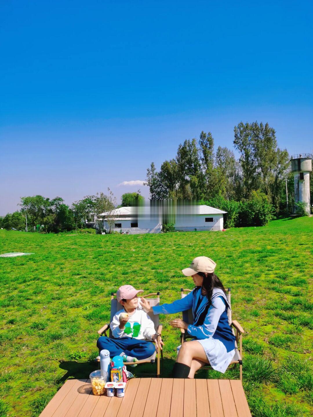 发朋友圈被问疯了！真的是西安绝美露营地！