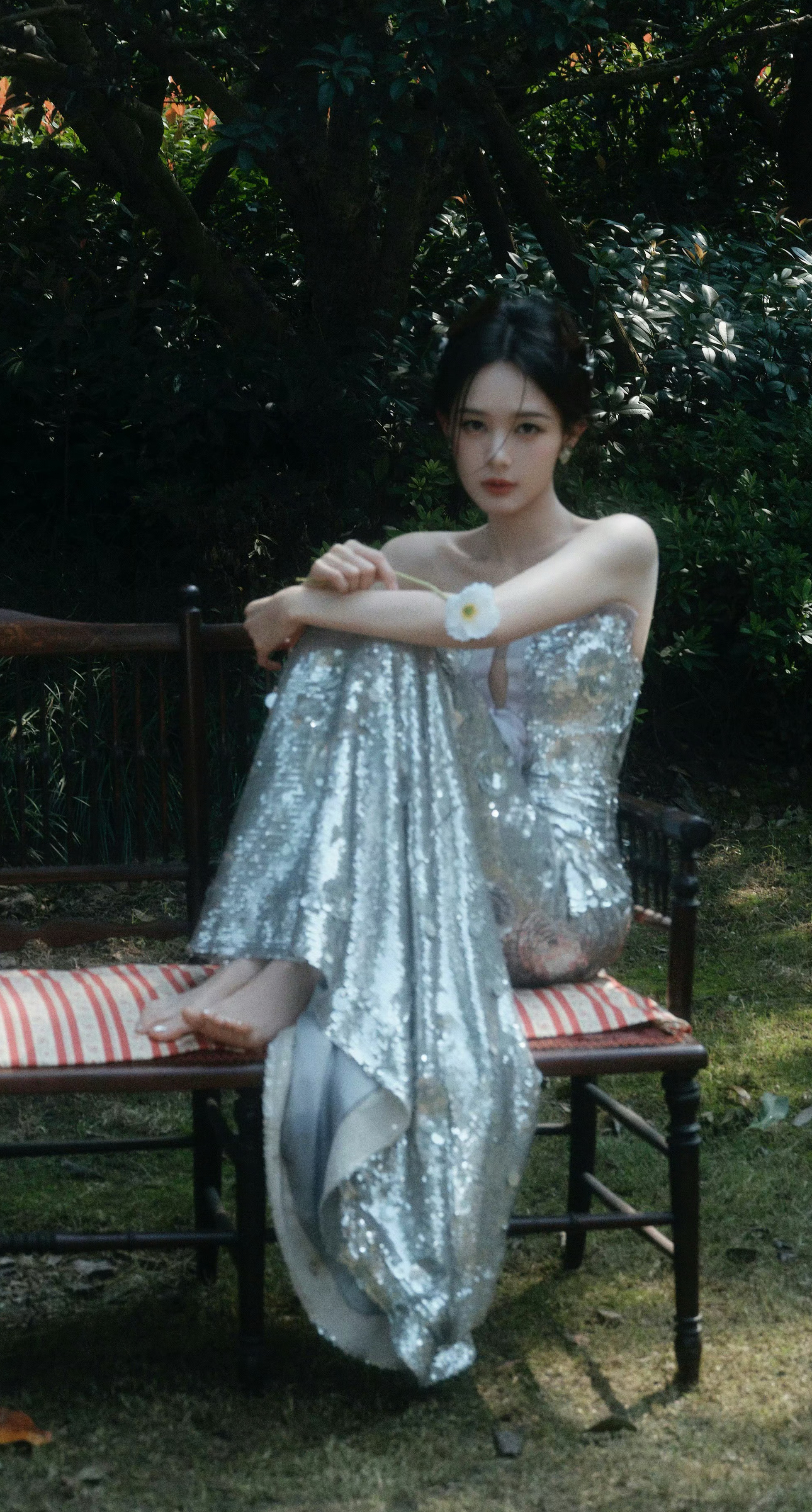 李一桐 我下部戏必须带你进组了李一桐[期待] ​​​