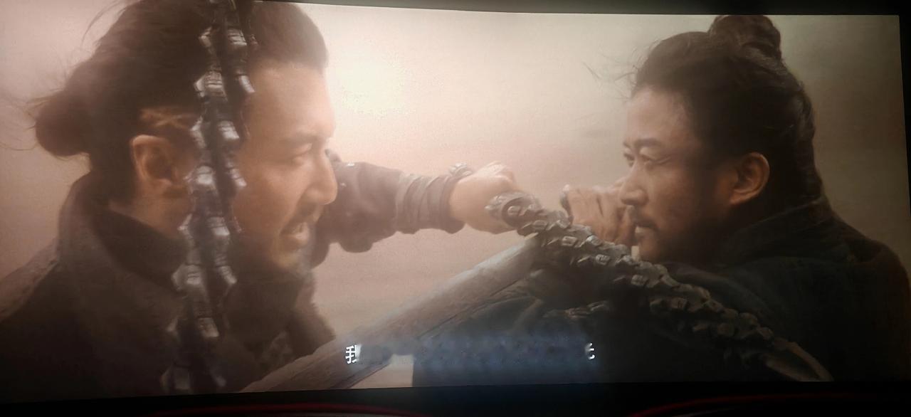 《镖人》看了，评价一个字，爽！
好久没看到这么好看的武侠片了！
剧里的吴京真是太