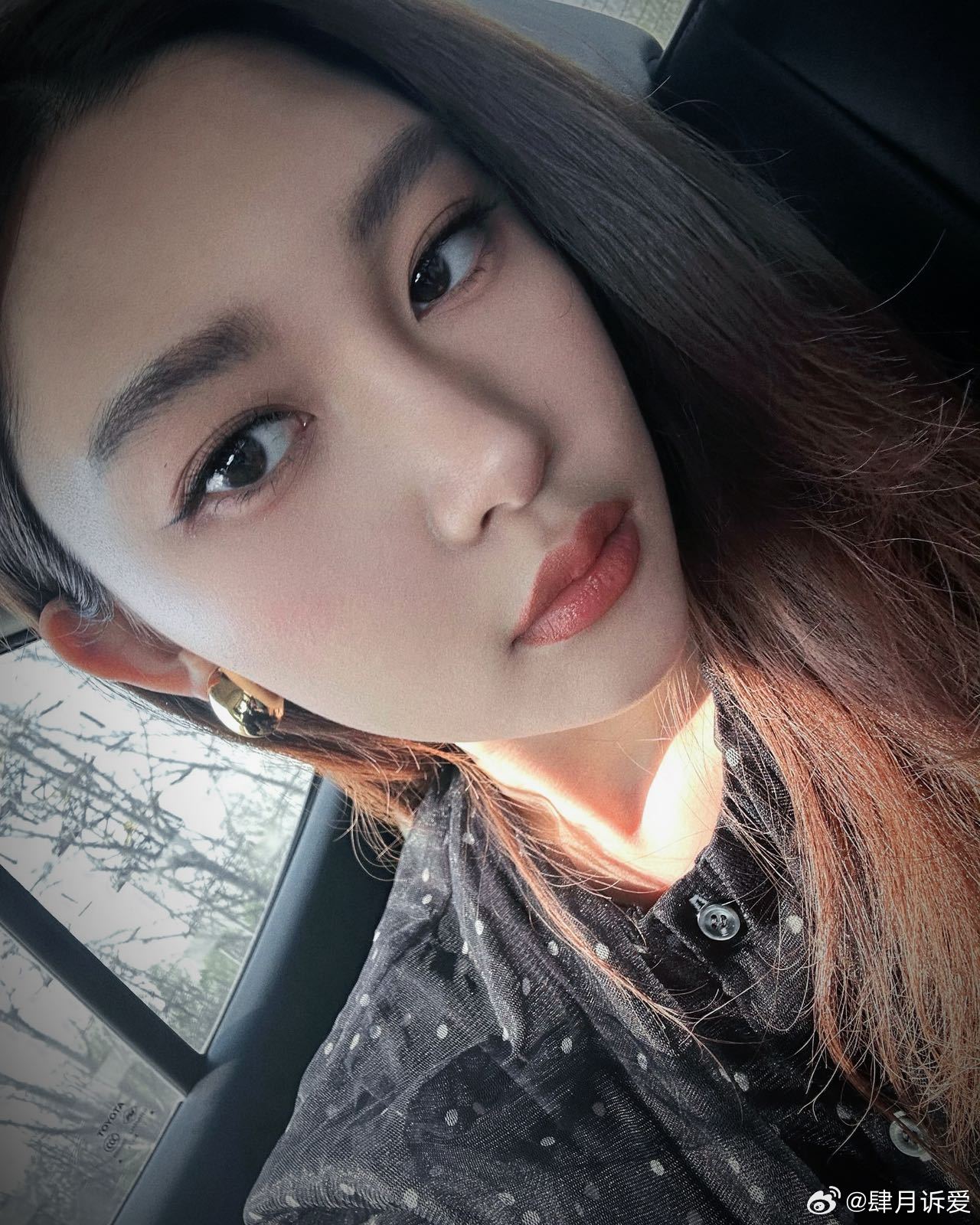 分享一组嫣冉日常plog碎片📸 整理相册翻到美冉库存，同担自存～ 
