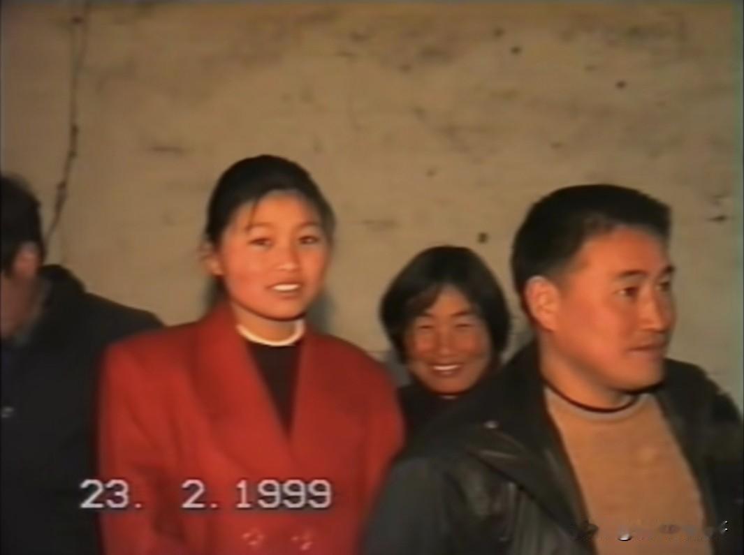 看到这个1999年新娘，你有什么感慨？