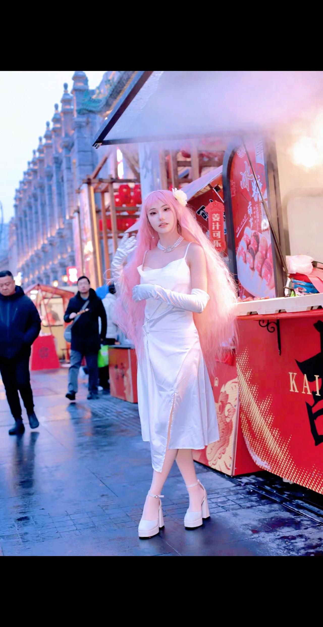 人像摄影约拍跟拍太原钟楼街人像原创原图直出照片