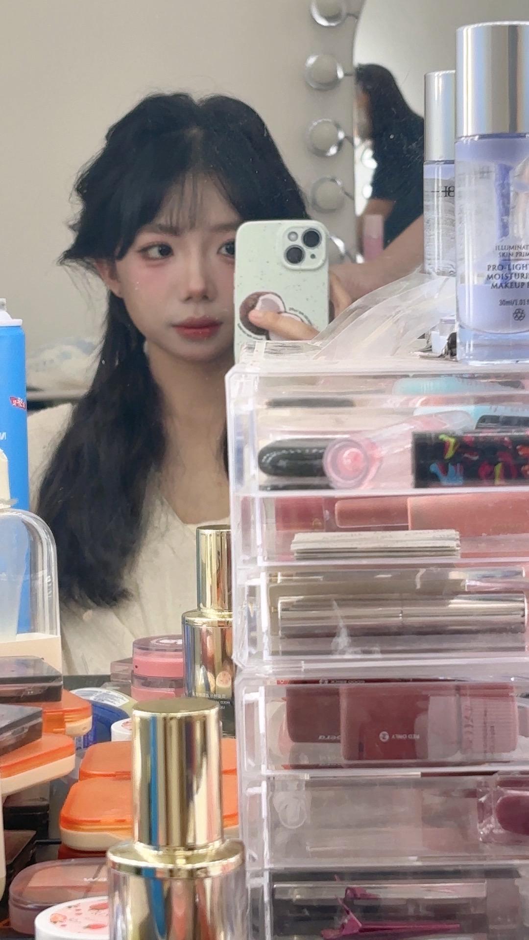 今天当大眼萌妹👧