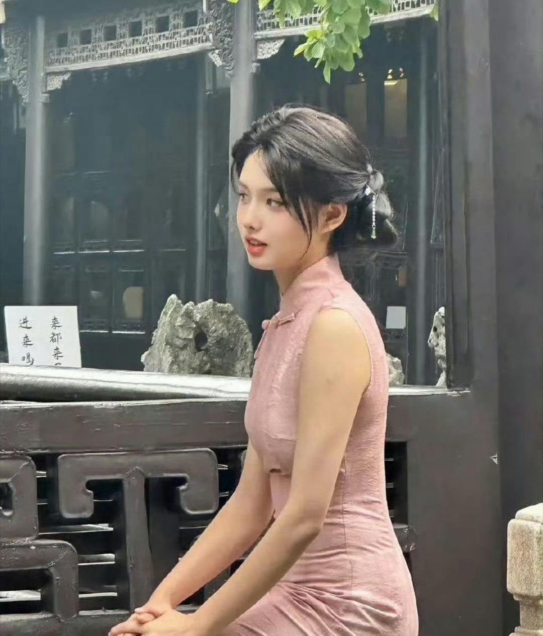 路人视角下的艾米 