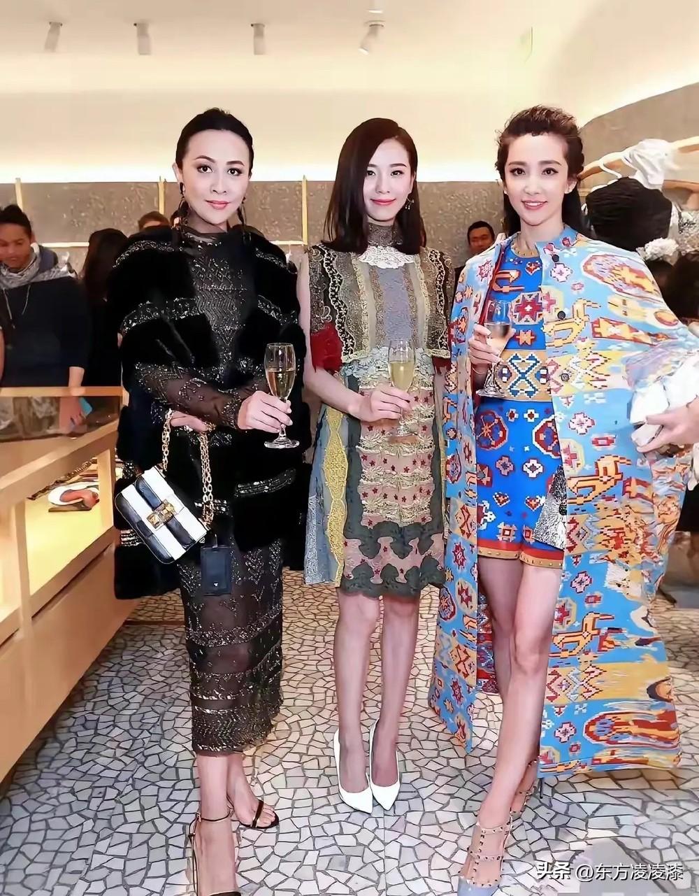 三人一对比，还是刘诗诗最有气质！
便宜了吴奇隆这个“老登”，这么大的年龄找到这么