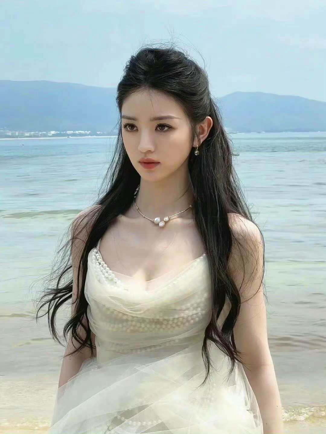 终于理解田曦薇为啥铁刘海了❗️ 