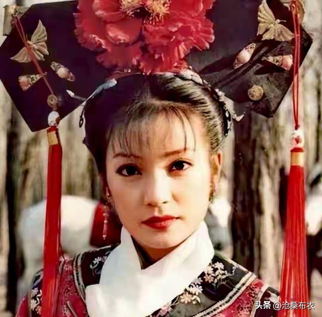 赵薇再900万股权被冻结！3月11日，赵薇名下的芜湖某公司900万股权被冻结期限