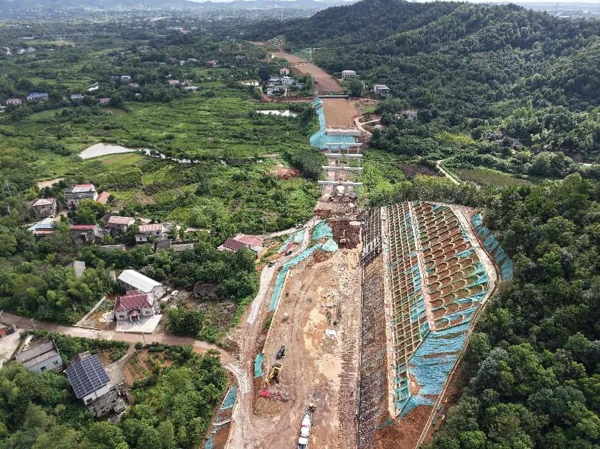 地下根基全部筑牢！G107长株潭融城干道全线桥梁桩基顺利收官
 
长株潭一体化基