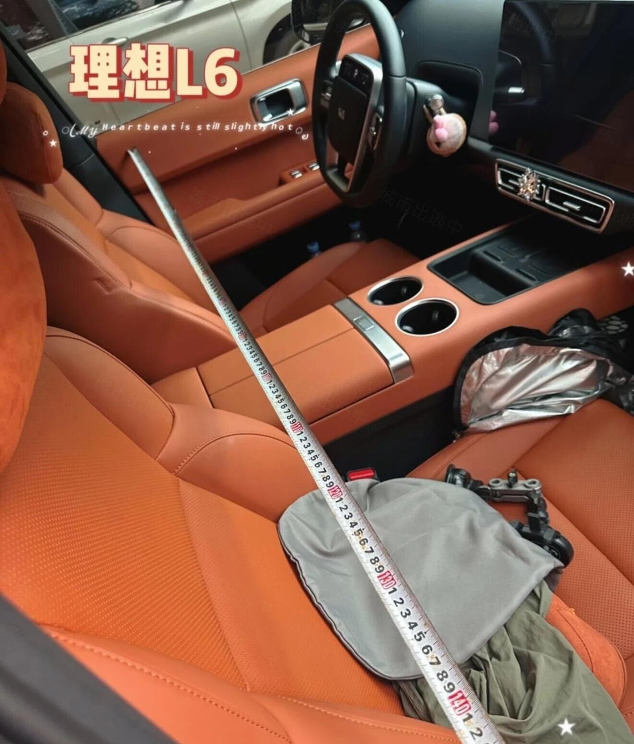 亲测理想L6空间！作为理想L系列里尺寸最小的SUV，我还特意拿卷尺量了下[笑哭R