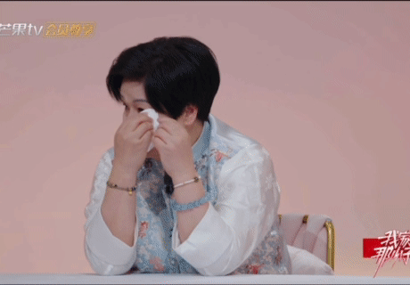 中国式父子关系有多拧巴不善言辞又嘴硬心软，所有的爱都藏在细节里，看懂的人都瞬间破