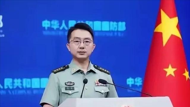 6月10日，台军首次在西部海岸，朝中国大陆方向射击30枚海马斯火箭弹。说是“首次