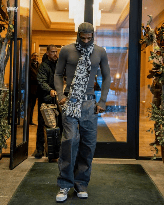 花儿与少年8温度不重要！威少的客场穿搭，确实是比较有趣