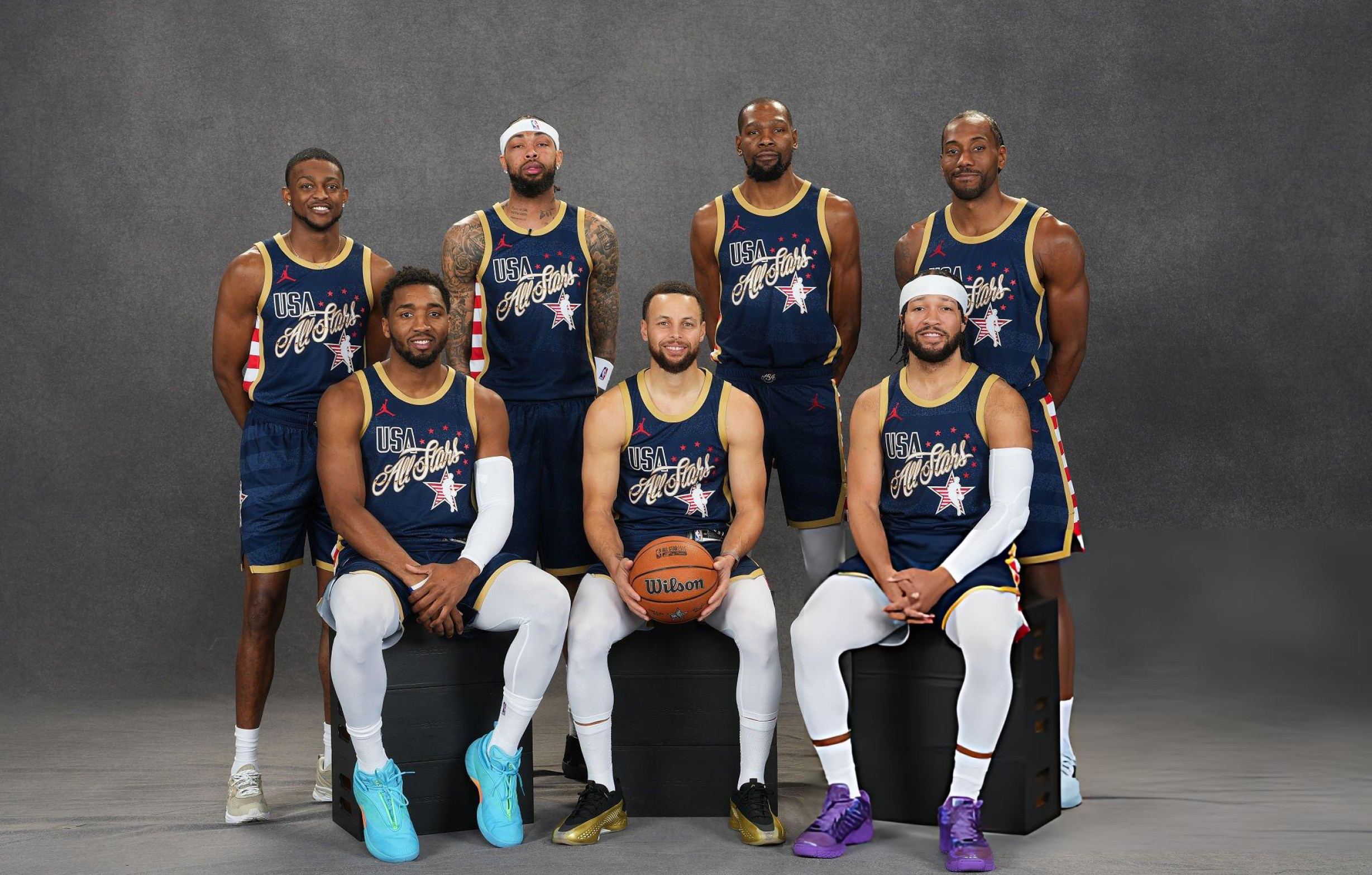 骑士克利夫兰骑士米切尔 定妆照明天记得早起看看米球王的精彩表现