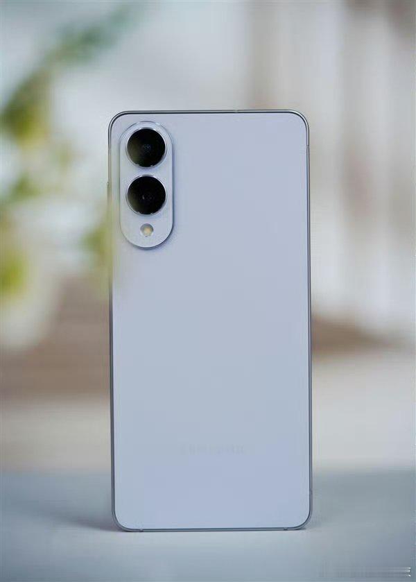 三星Galaxy S25 Edge厚度5.8mm中框为钛金属材质骁龙8 Elit